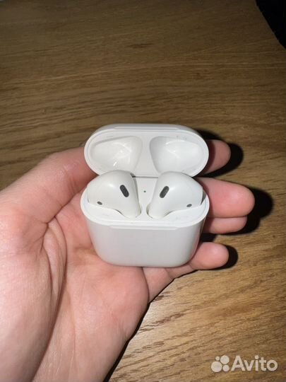 Apple AirPods 1 оригинал