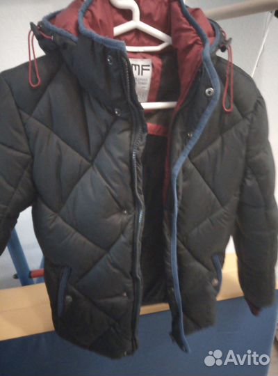 Продам куртку для мальчика