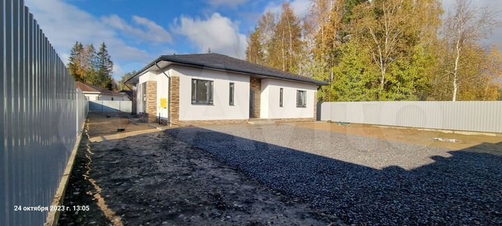 Коттедж 152,6 м² на участке 10 сот.