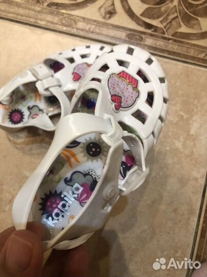 Сандалии для девочки