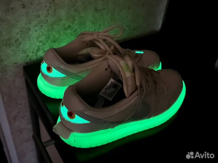 Кроссовки nike женские оригинал 38 р-р