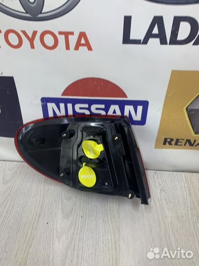 Фонарь задний Nissan almera N16 Прав
