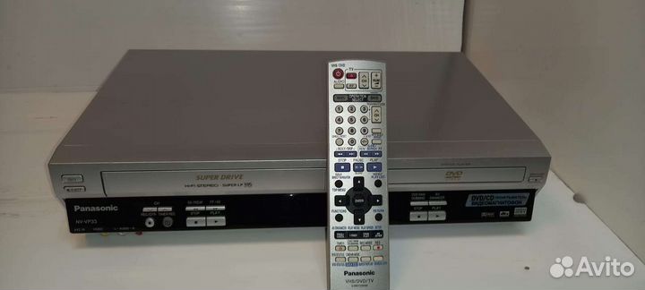 Panasonic NV-VP 33 DVD/CD видеомагнитофон