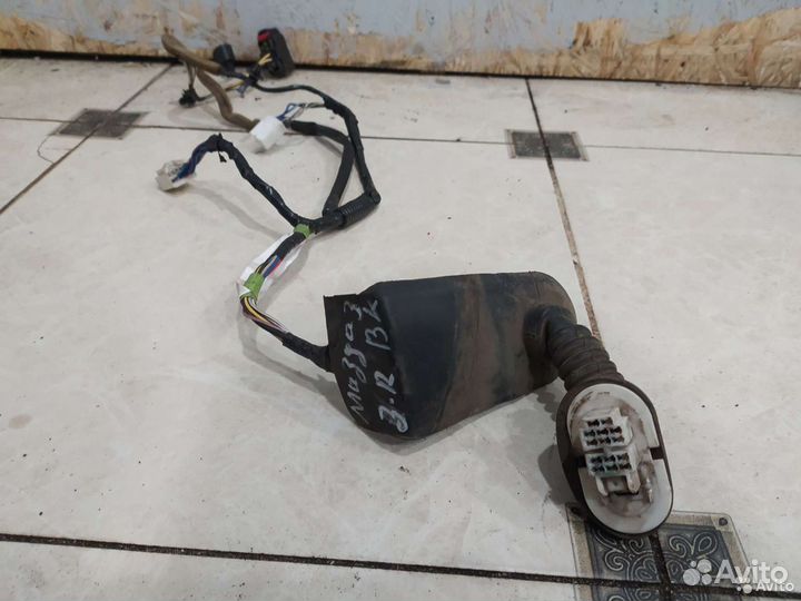 Проводка двери задняя правая Mazda 3 BK