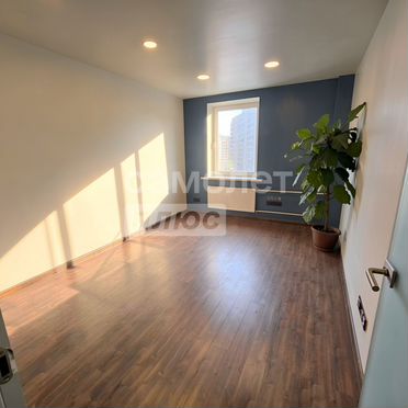 Продам офисное помещение, 61.8 м²