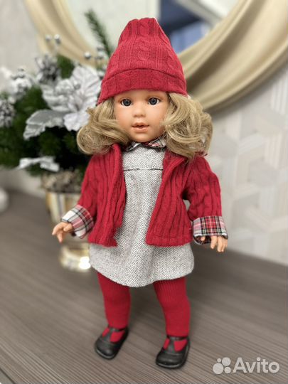 Испанская кукла