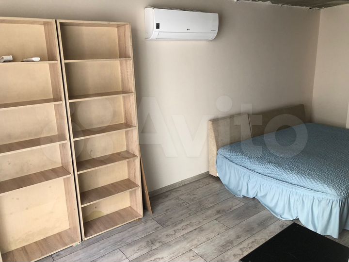 2-к. квартира, 37 м², 1/3 эт.