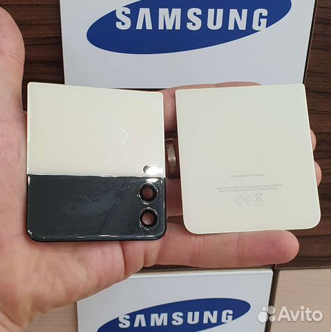 Стекло переднее заднее Samsung Z-Flip 3 оригинал
