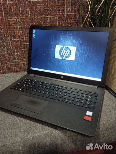 Hp 250 g6 i3/4/240/M330