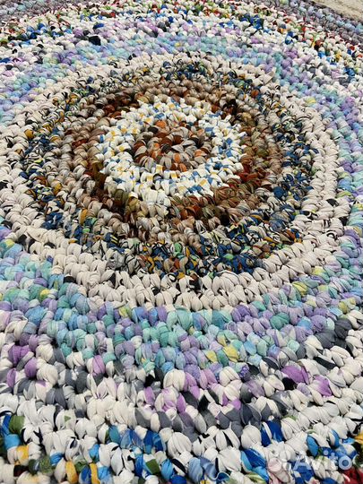 Коврик ручной работы