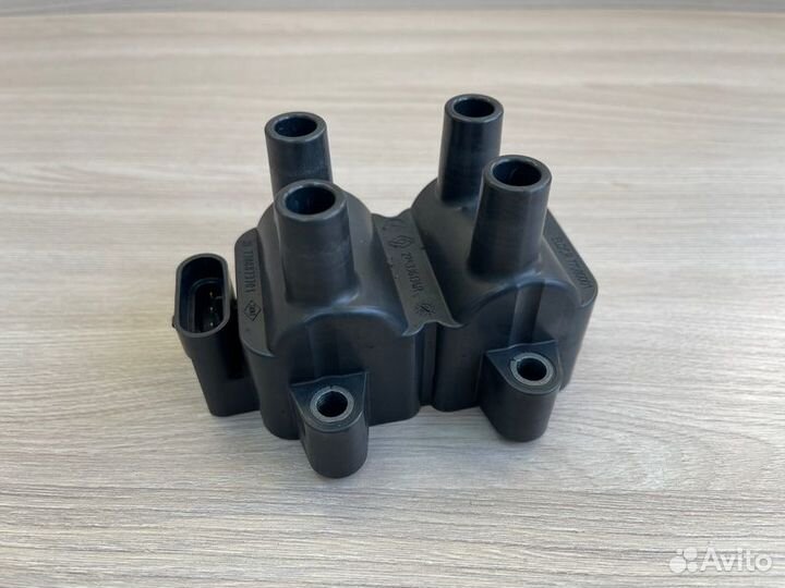 Катушка зажигания Renault Logan