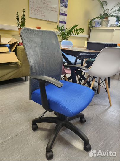 Компьютерное кресло