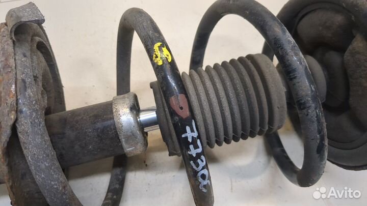 Амортизатор подвески Mitsubishi Lancer 10, 2009