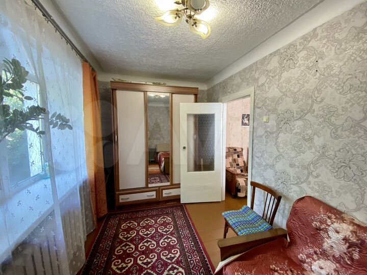 3-к. квартира, 50,5 м², 1/2 эт.