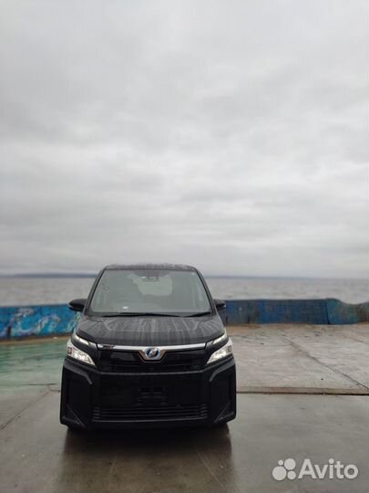 Toyota Voxy 1.8 CVT, 2018, 78 000 км