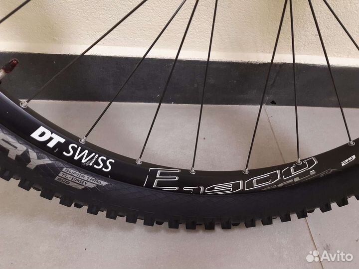 Колеса DT Swiss E1900 spline 29