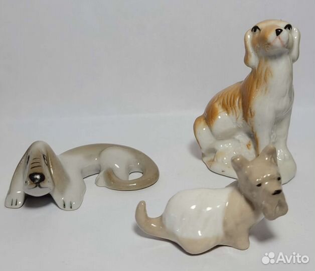 Фарфоровые статуэтки. Собаки