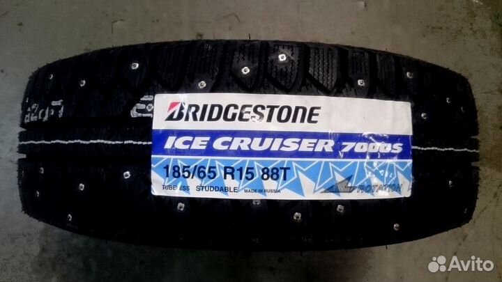 Bridgestone Ice Cruiser 7000S 235/55 R17 99T