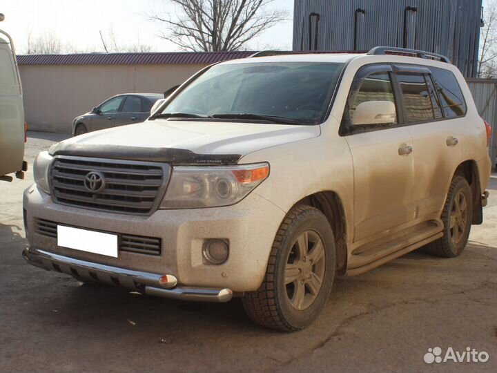 Toyota LC200 защита переднего бампера нержавейка