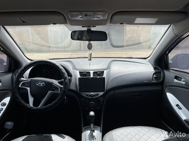 Hyundai Solaris 1.6 AT, 2013, 189 000 км