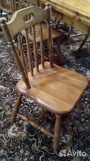 Стол обеденный со стульями из массива дерева