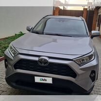 Toyota RAV4 2.5 AT, 2018, 125 000 км, с пробегом, цена 2 700 000 руб.