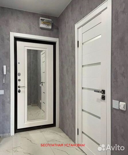 Дверь входная с зеркалом с бесплатной установкой