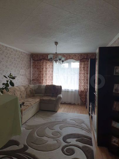 3-к. квартира, 75 м², 1/2 эт.