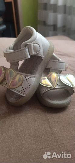 Босоножки для девочки