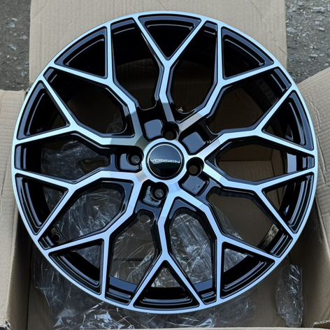 Литые диски Sakura Wheels 181 7×R18 4×100