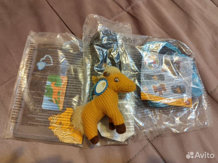 Набор Happy meal MacDonalds лошадка