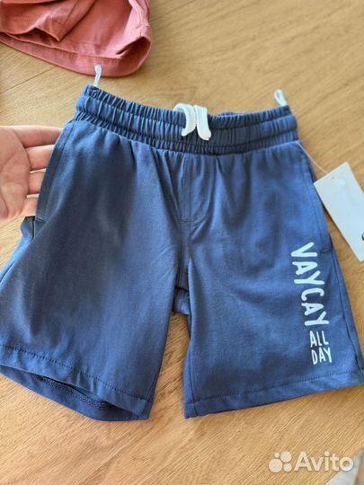 Шорты на мальчика 104см C&A новые