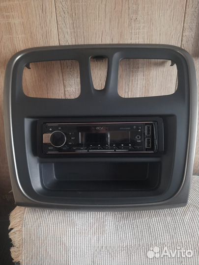 Рамка Для Reno Sandero Stepway