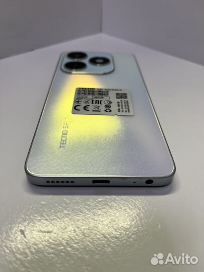 TECNO Spark 20, 8/128 ГБ