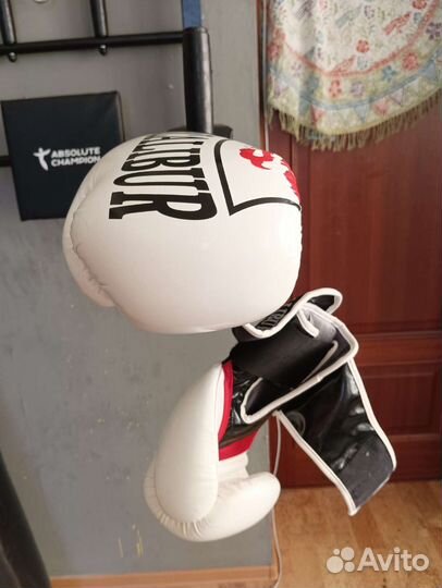 Боксёрские перчатки Excalibur