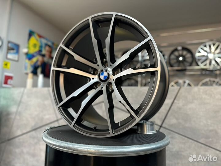 Комплект литых дисков R20 5/120 BMW Х6 новые