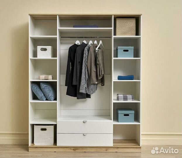 Шкаф четырехстворчатый Юкки белый / дуб делано