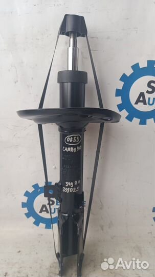 Toyota Camry v40 06- Амортизатор задний правый NEW