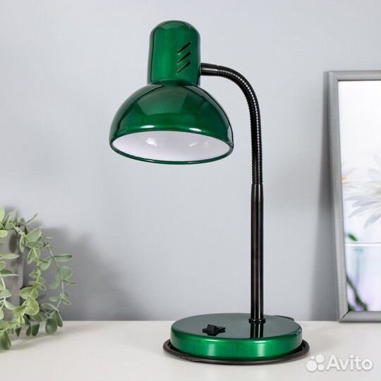 Светильник настольный новый