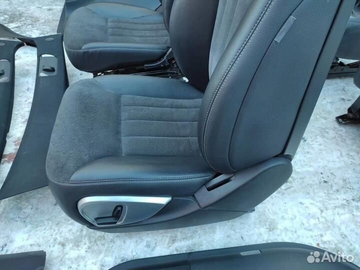 Салон w251 R-class 642.950 2006