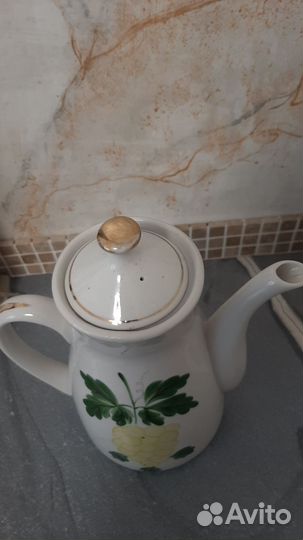 Графины и салатник