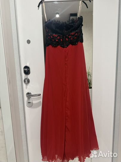 Вечернее платье в пол 44 46