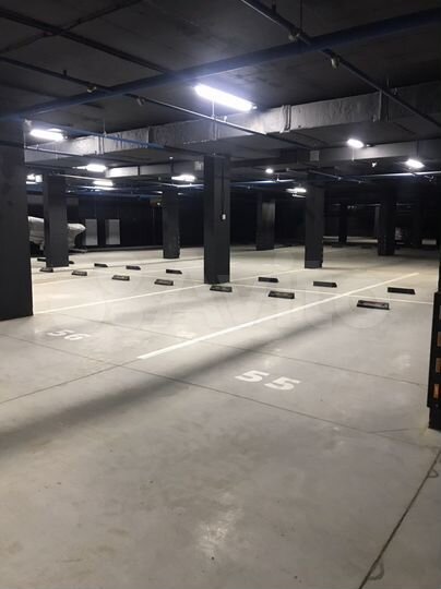 Машиноместо, 15 м²