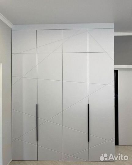 Шкаф с фрезеровкой