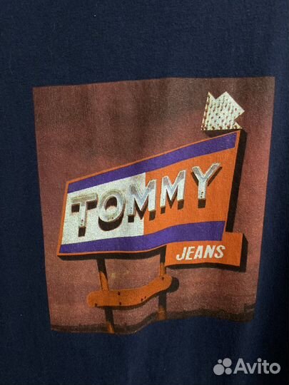 Футболка tommy jeans