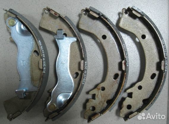 Колодки задние барабанные Солярис,Рио 11