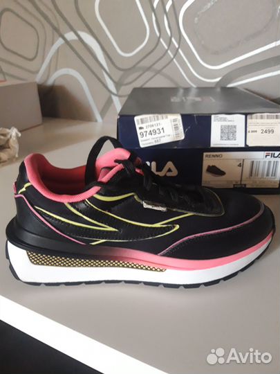 Кроссовки для девочки 22,5