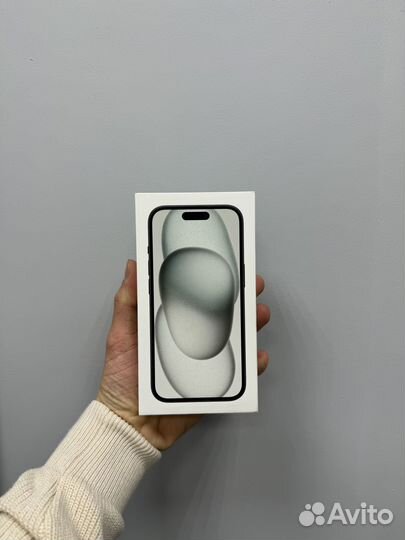 iPhone 15, 256 ГБ