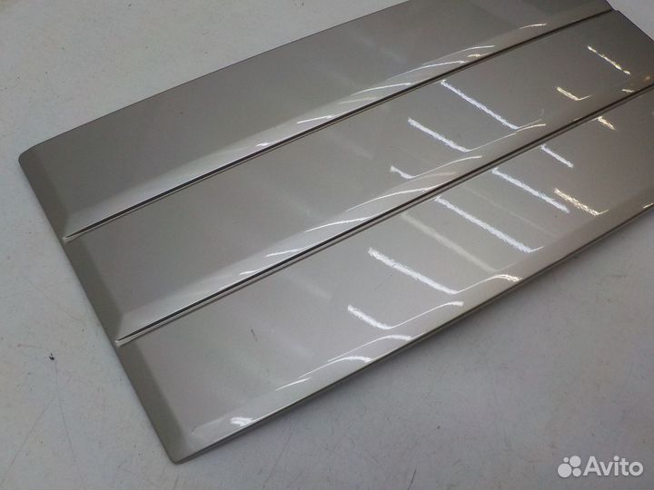 Накладка двери передней левой, Land Rover Range Ro