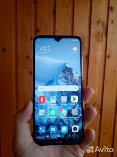 Xiaomi Redmi 8, 3/32 ГБ